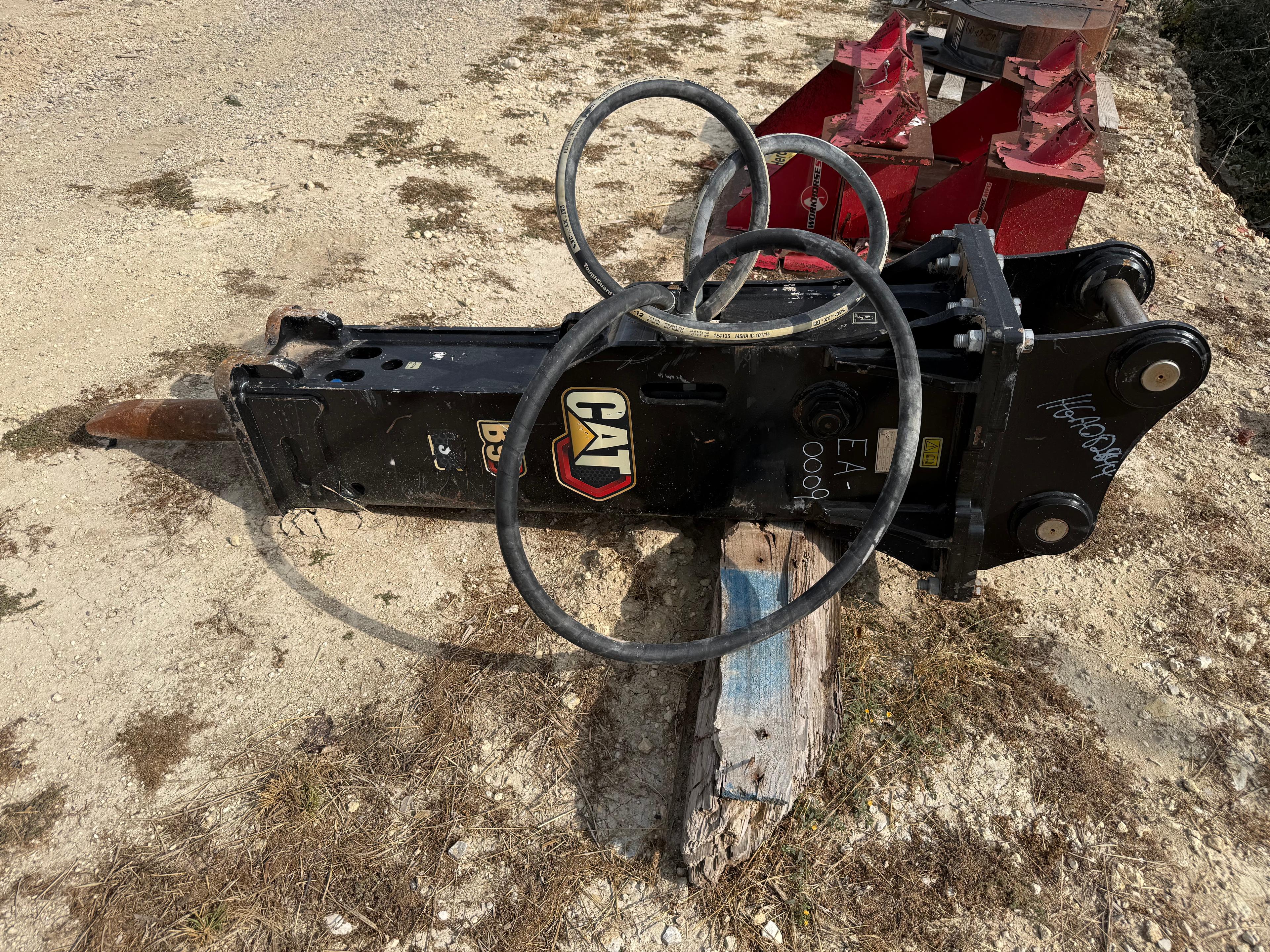 CP-HH-01 - 2023 CAT B9 Hydraulic Hammer